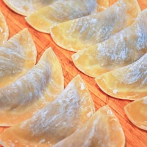 Mezzeluna al brasato