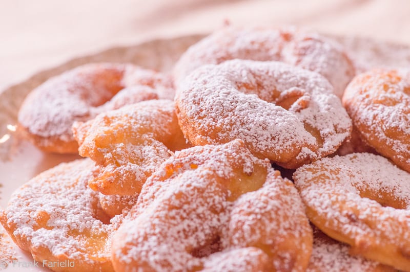 Frittelle di mele (Tyrolean Apple Fritters)