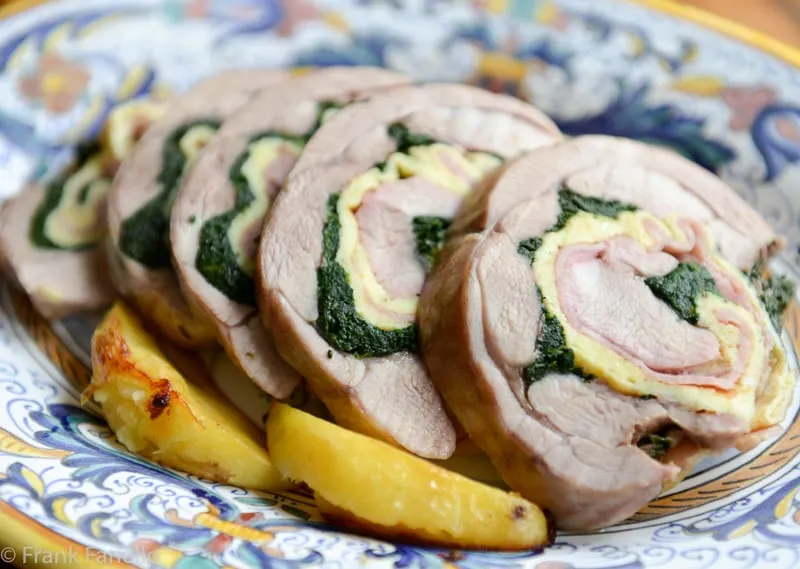 Coscia di tacchino ripiena al forno (Oven-Roasted Rolled Stuffed Turkey Thigh)