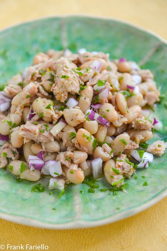 Fagioli e tonno (White Bean and Tuna Salad)